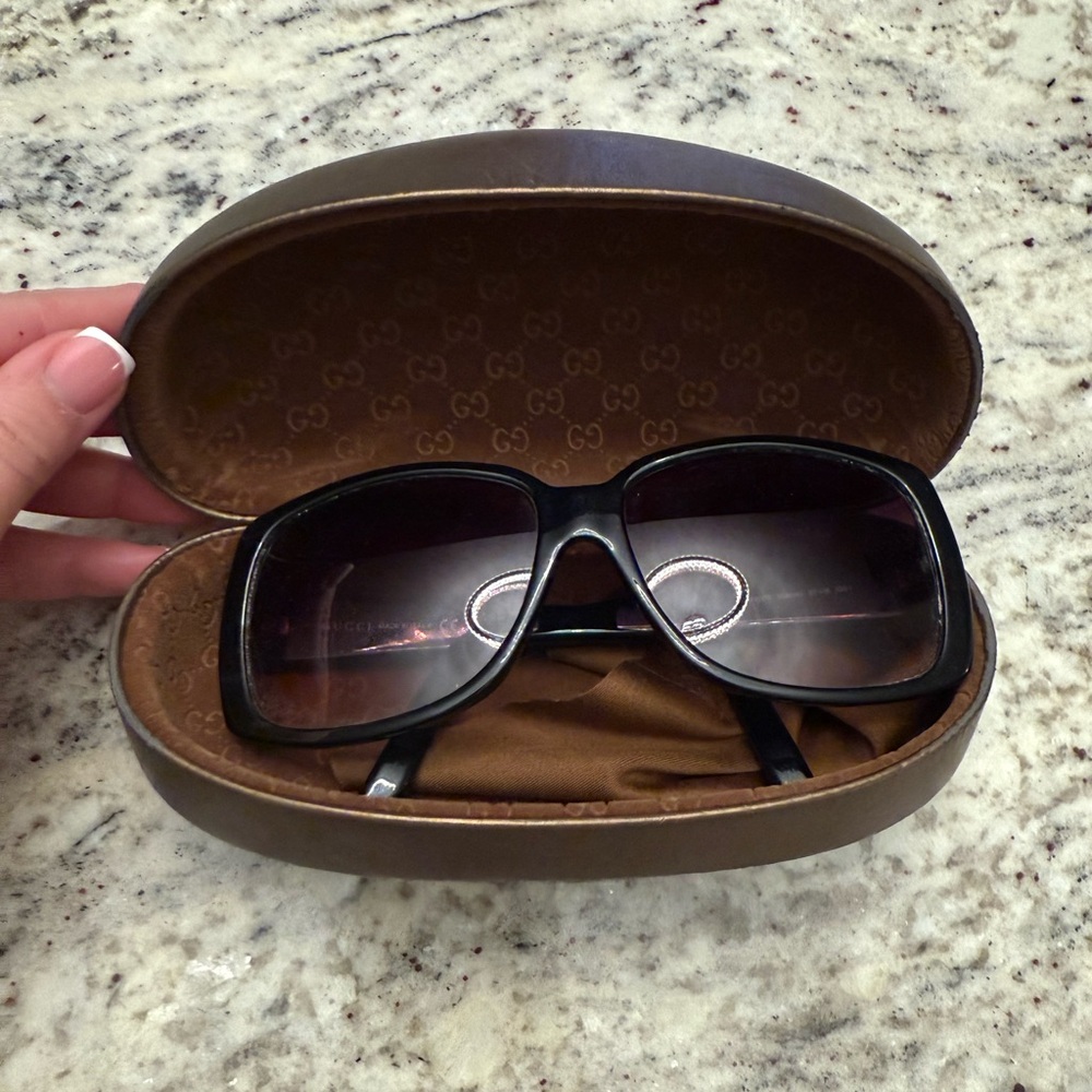 Gucci Black Sunglasses